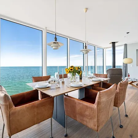 Blue Horizon - Mit Freiem Meerblick Und Kaminofen אולפניץ