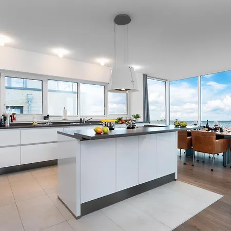 בית נופש Blue Horizon - Mit Freiem Meerblick Und Kaminofen אולפניץ