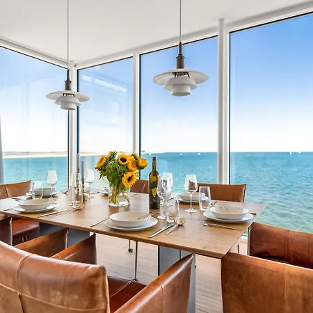 Blue Horizon - Mit Freiem Meerblick Und Kaminofen בית נופש